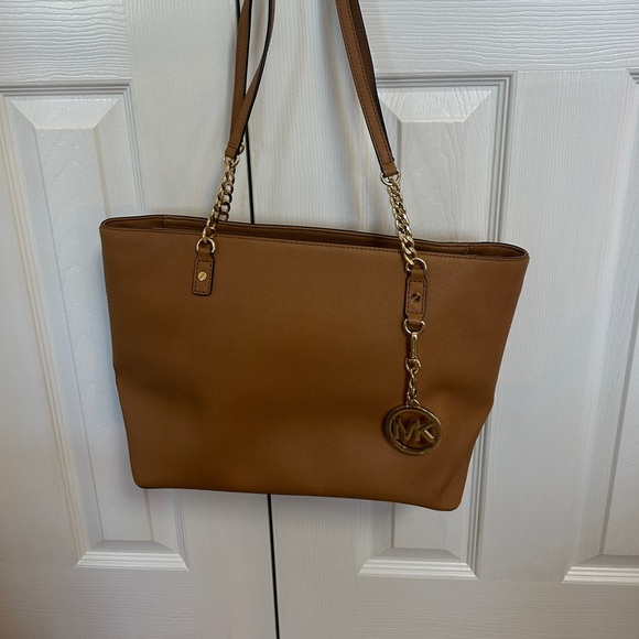 Michael Kors Tote - Picture 1 of 2